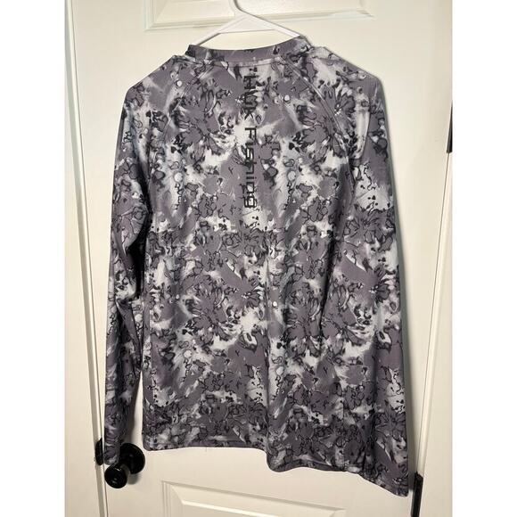 HUK Brand Fishing Shirt - Mens Small - Picture 3 of 4